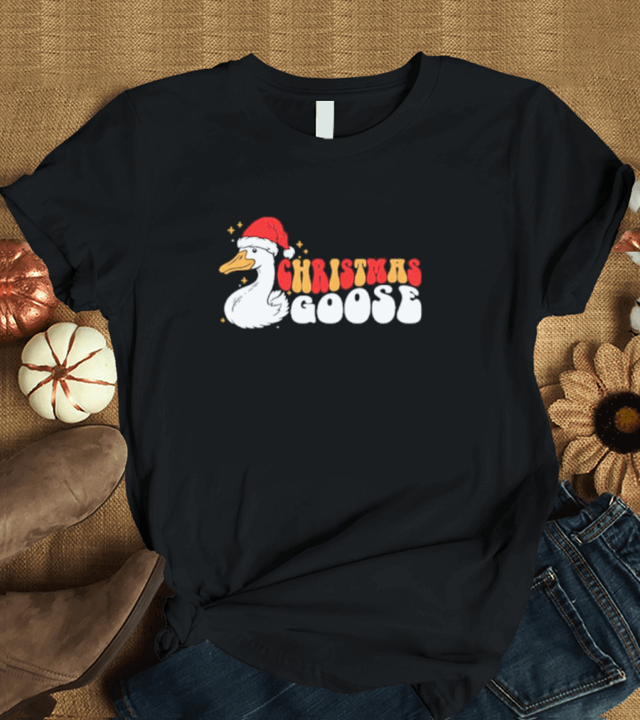 Christmas Goose Santa Hat Funny Holiday Duck T-Shirt