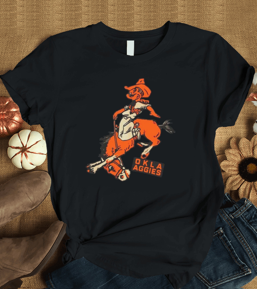 Oklahoma State Okla Aggies Cowboy Riding Horse T-Shirt