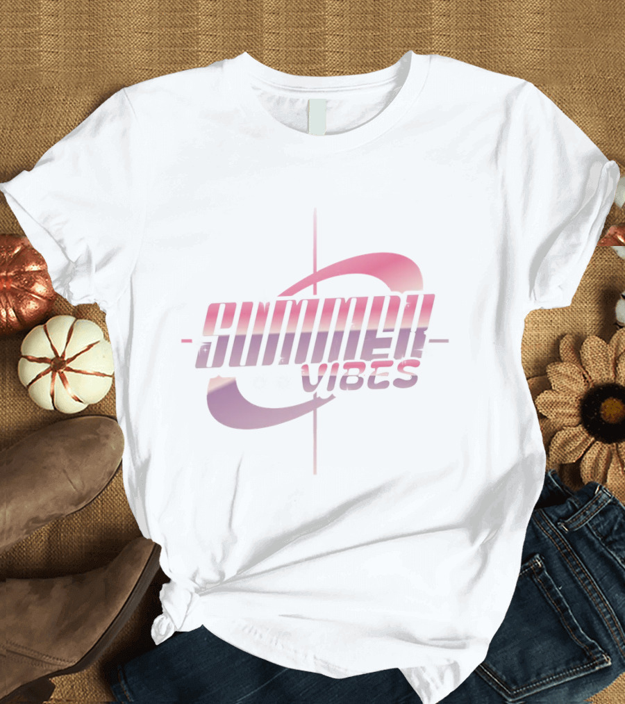 SUMMER VIBES Aesthetic Pink and Purple Planetary T-Shirt