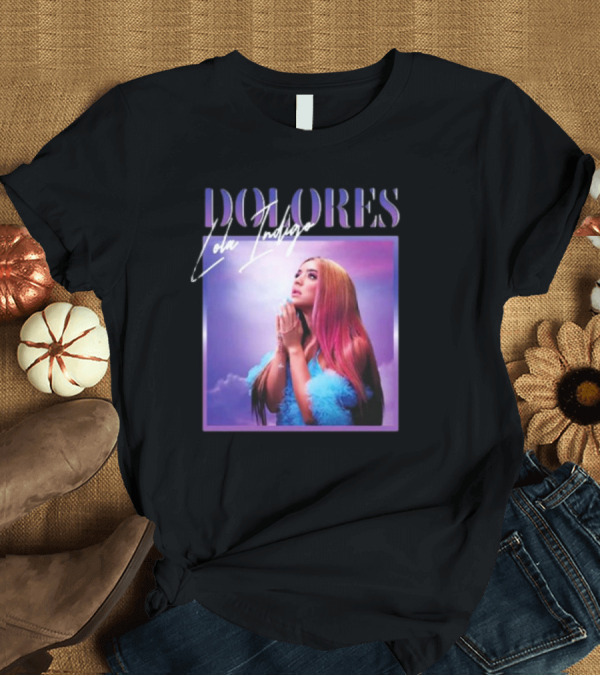 T-Shirt: Lola Indigo Dolores Oversized Merch Camiseta Reedición T-Shirt Lola Indigo Dolores Oversized Merch Camiseta Reedición T-Shirt