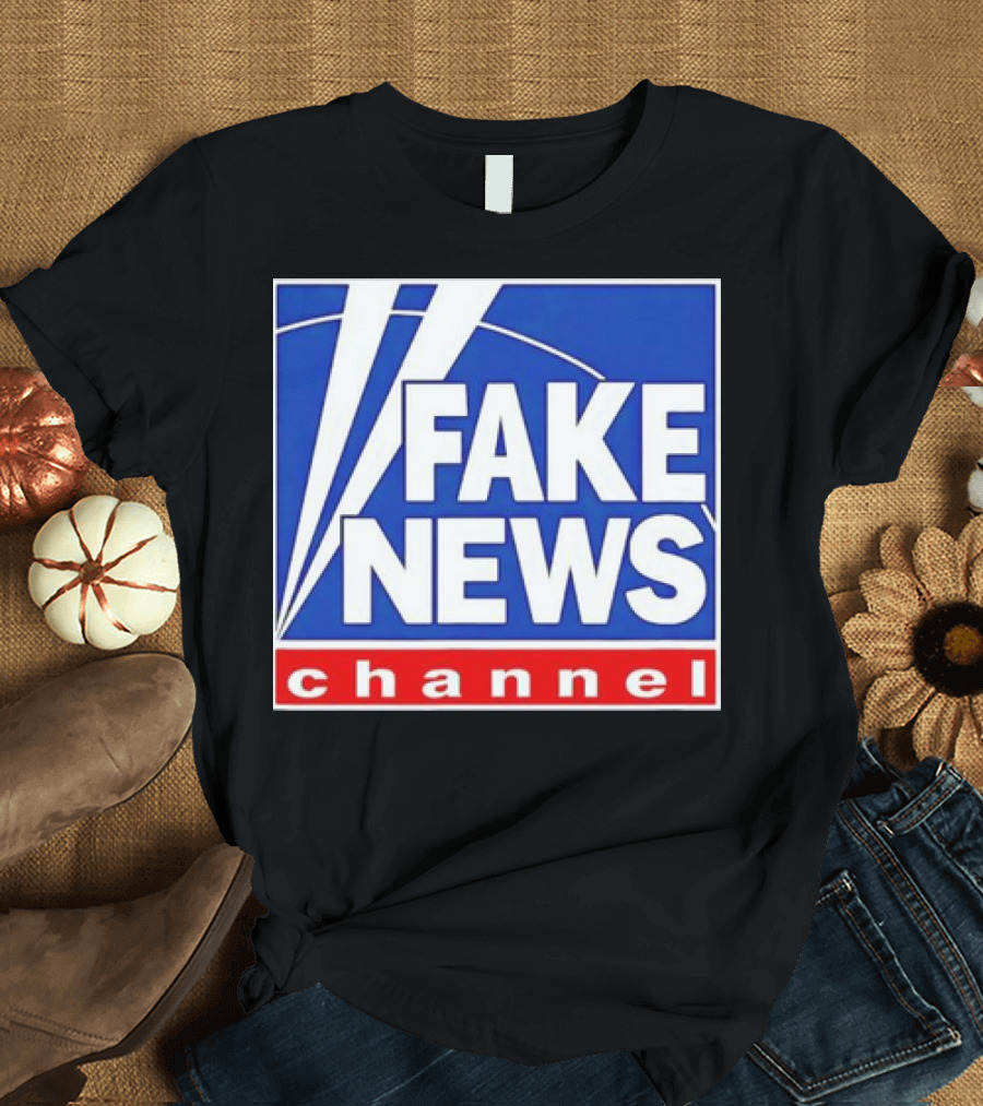 FAKE NEWS CHANNEL Slogan Logo Iconic T-Shirt