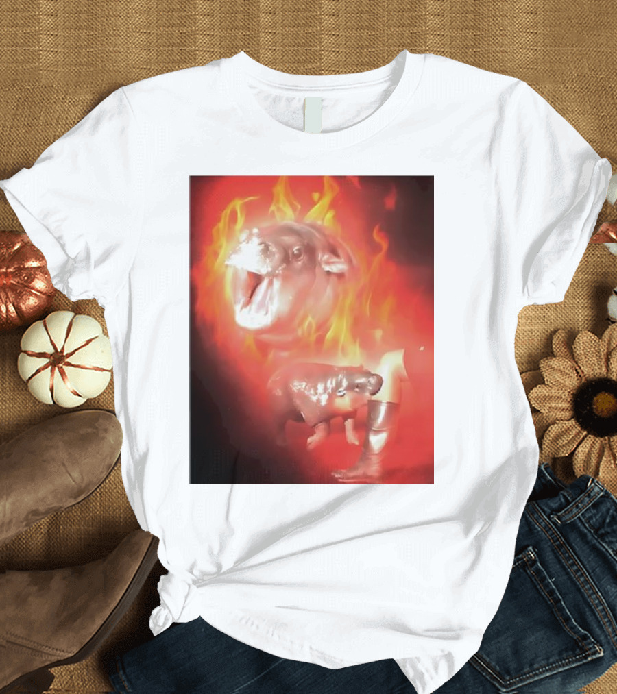 Moo Deng Bouncy Pig Thai Fire Cute Baby Hippo T-Shirt