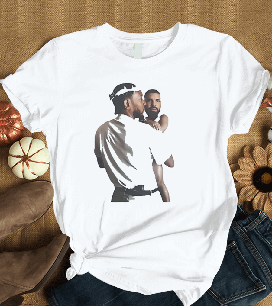 Kendrick Lamar Carrying Drake Rapper Stars Funny Image T-Shirt