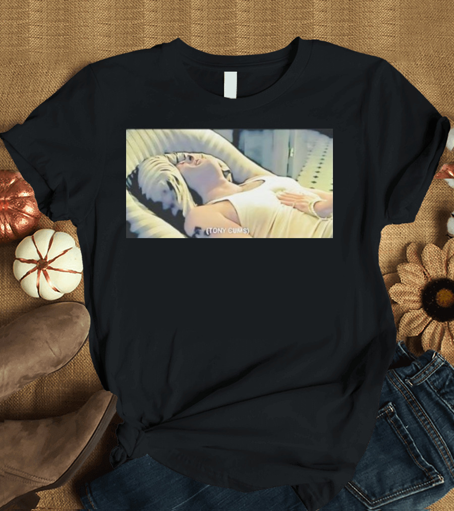 Tony Cums Retro Vintage Scene T-Shirt