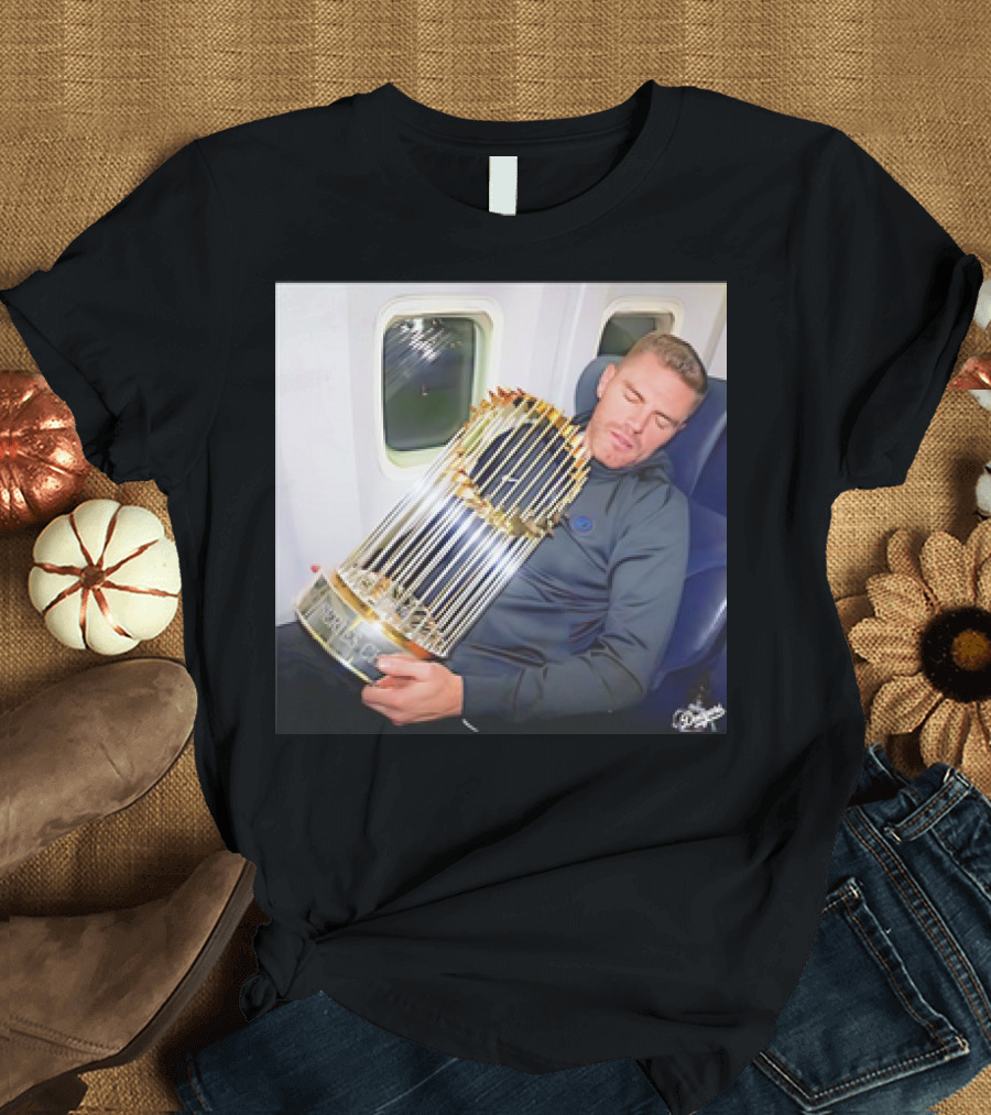Freddie Freeman Sleeping with World Series Trophy on Plane T-Shirt
