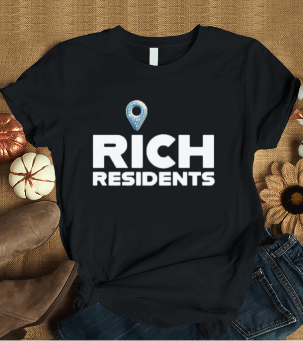 T-Shirt: Rich Residents Oversized Pin T-Shirt Rich Residents Oversized Pin T-Shirt