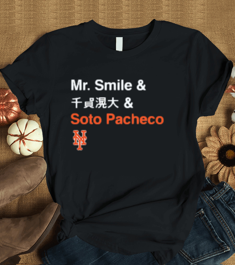 Mr. Smile New York Mets Logo Soto Pacheco T-Shirt
