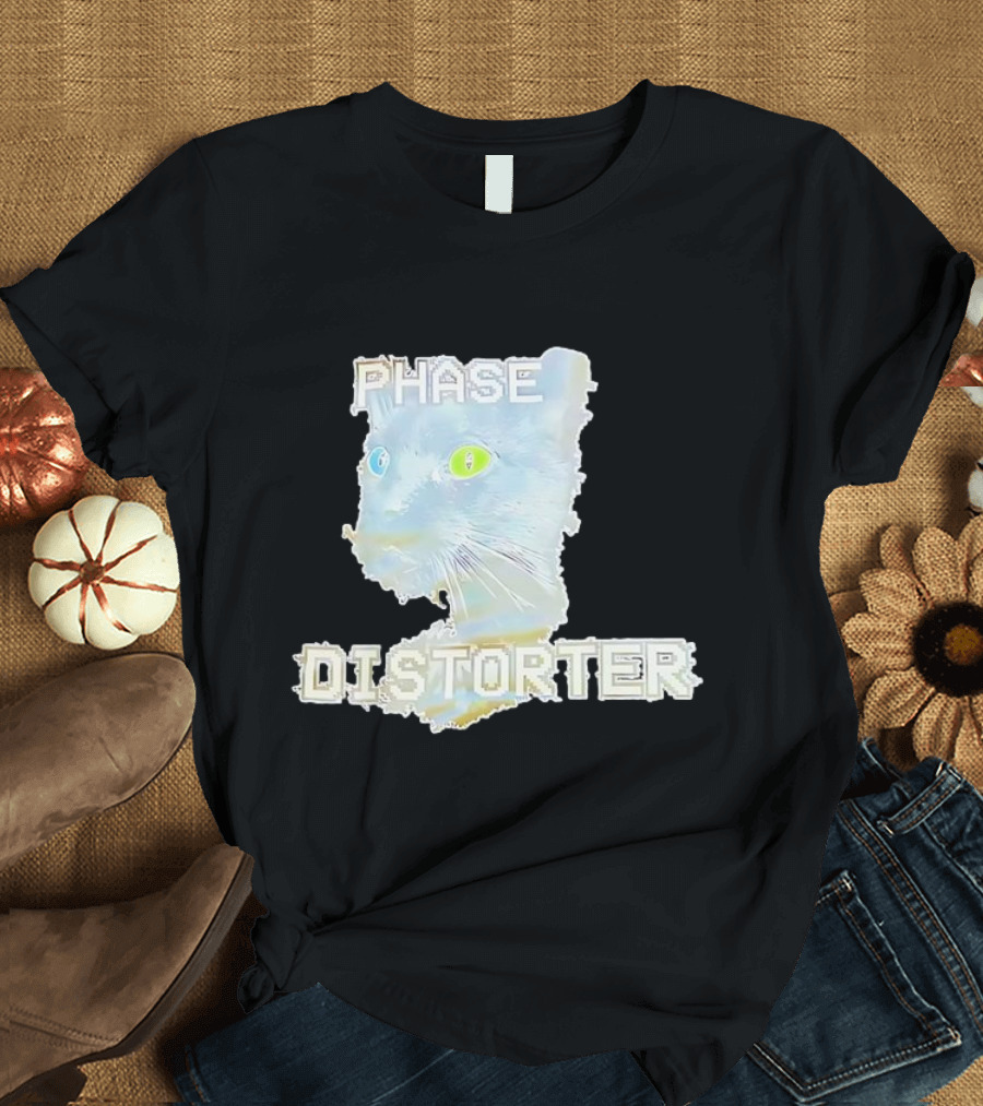 Cat Phase Distorter Optical Effect with Colorful Eyes T-Shirt