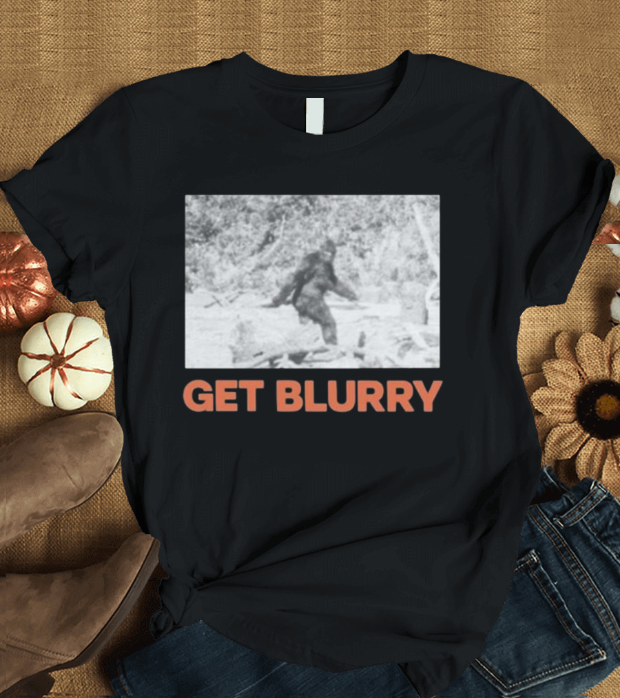 Blurry Creatures Get Blurry Bigfoot Image Classic Style T-Shirt