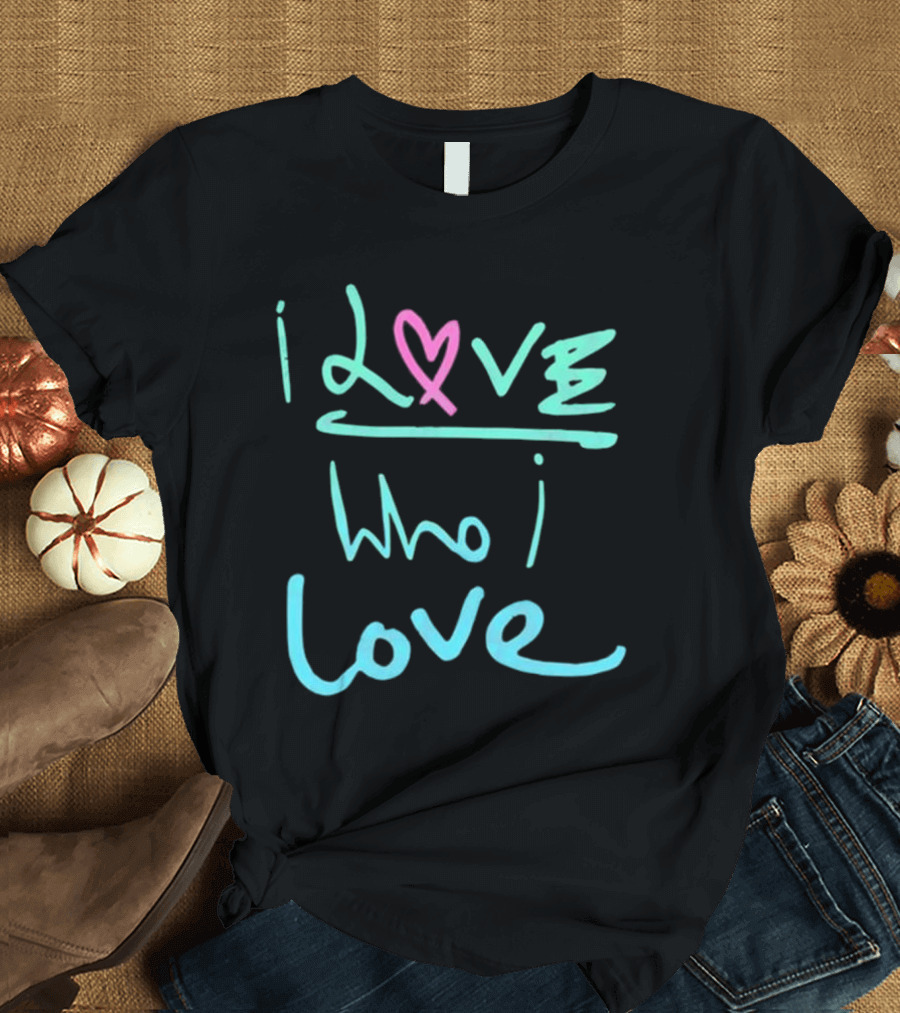 Coldplay I Love Who I Love 2025 T-Shirt