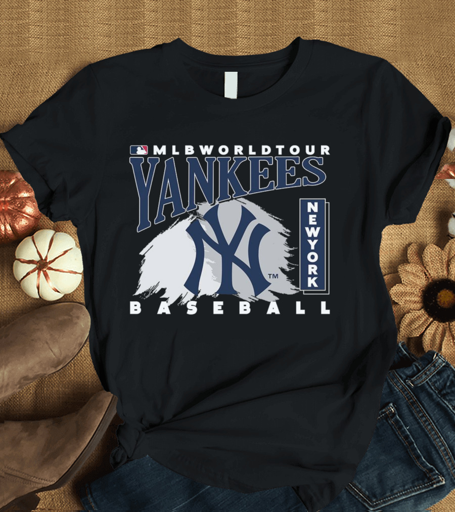 MLB World Tour Yankees New York Baseball T-Shirt