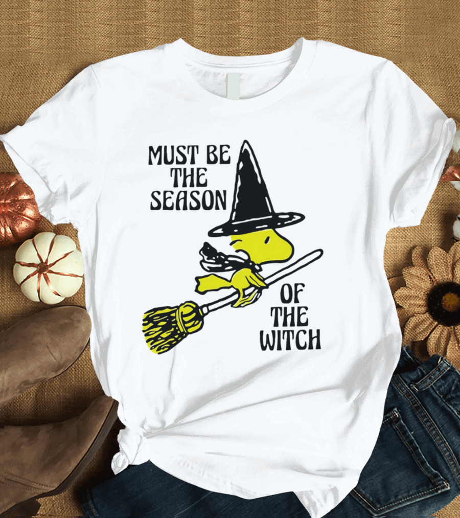 Must Be the Season of the Witch Halloween Woodstock Peanuts Broomstick T-Shirt