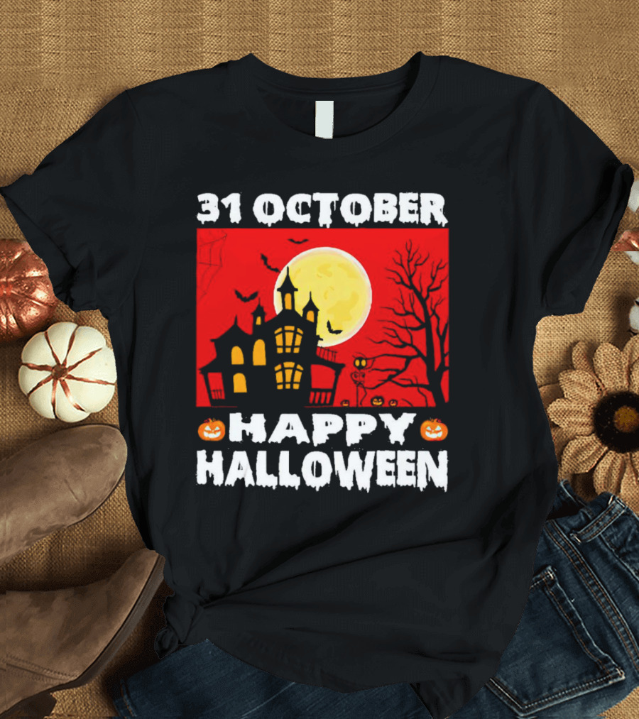 31 October Happy Halloween Haunted House Full Moon Pumpkins Bats Spooky Tree T-Shirt