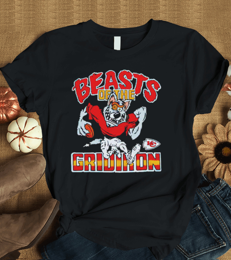 Beasts of the Gridiron Kansas City Chiefs Wolf Football T-Shirt