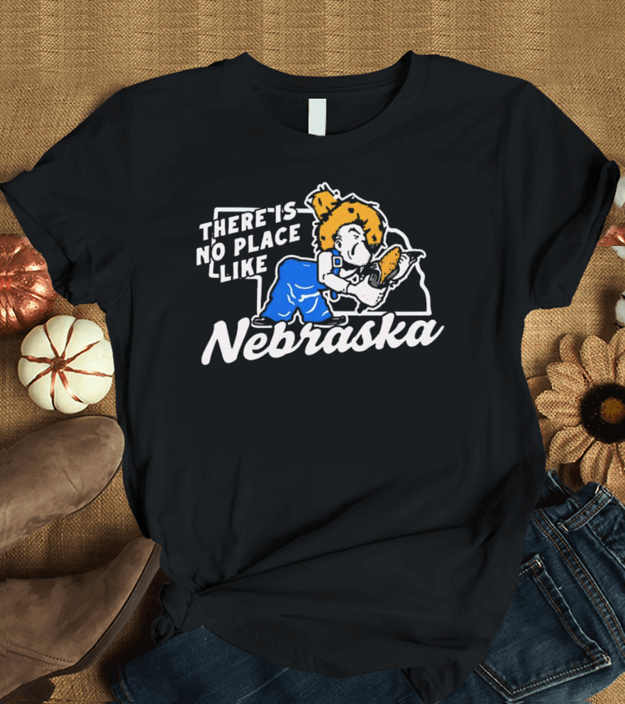 There Is No Place Like Nebraska Cornhuskers Farmer Mascot Eating Corn T-Shirt