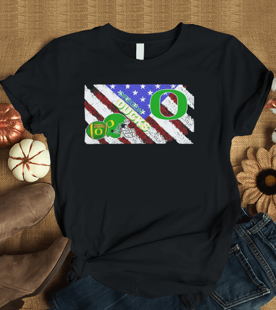 Oregon Ducks American Flag Helmet NCAA T-Shirt