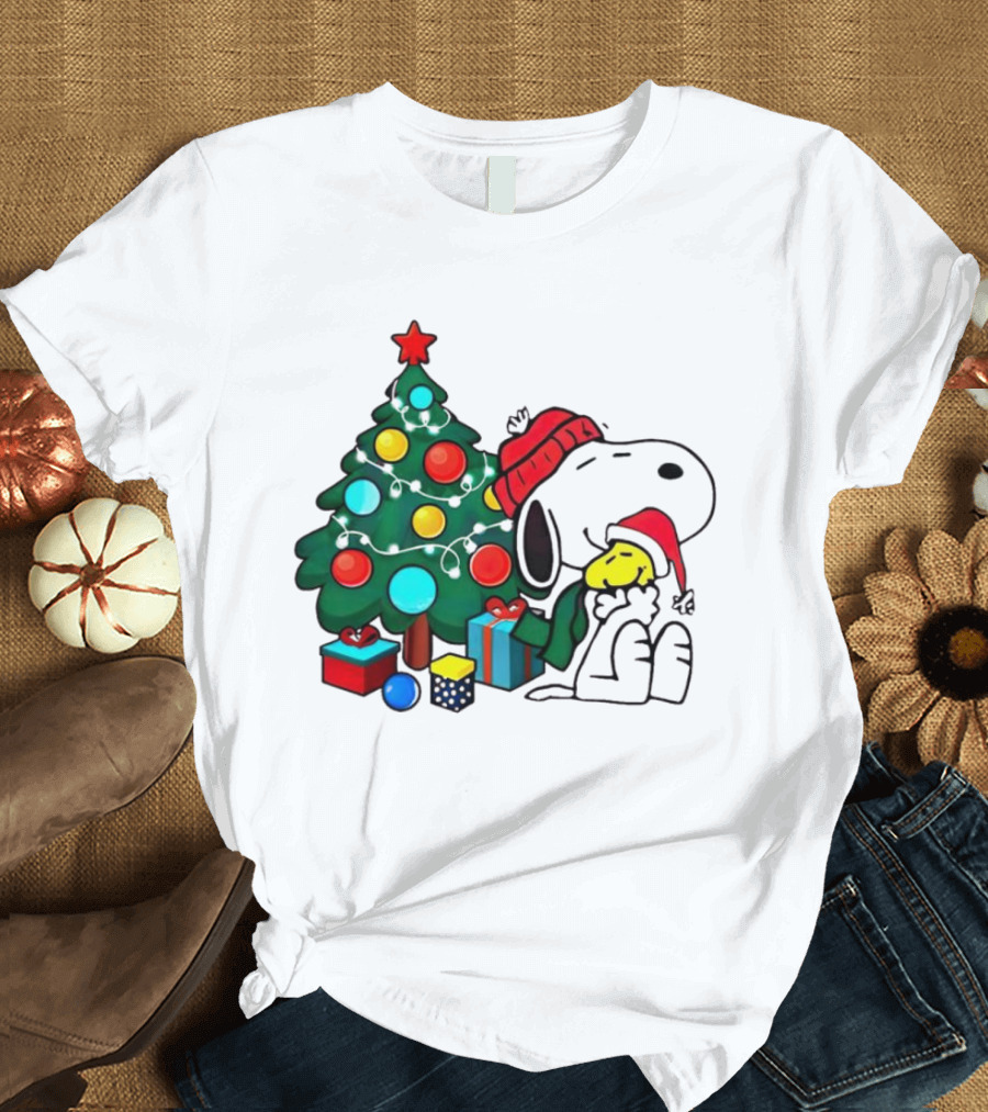 Peanuts Snoopy with Woodstock and Christmas Tree and Gifts T-Shirt