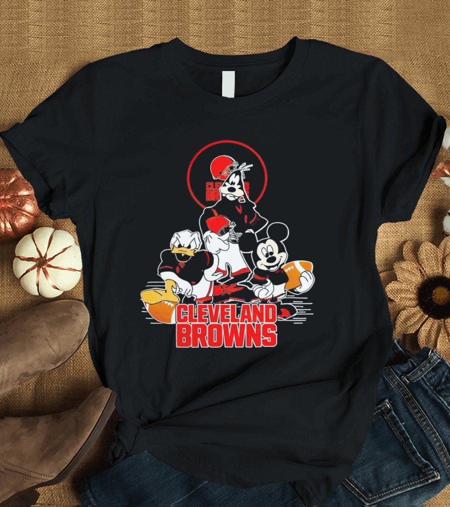 Cleveland Browns NFL Mickey Mouse Donald Duck Goofy Football Team T-Shirt