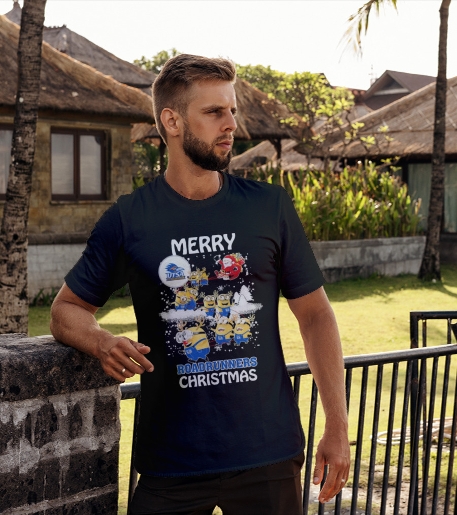 Merry UTSA Roadrunners Minions Christmas With Santa And Reindeer T-Shirt
