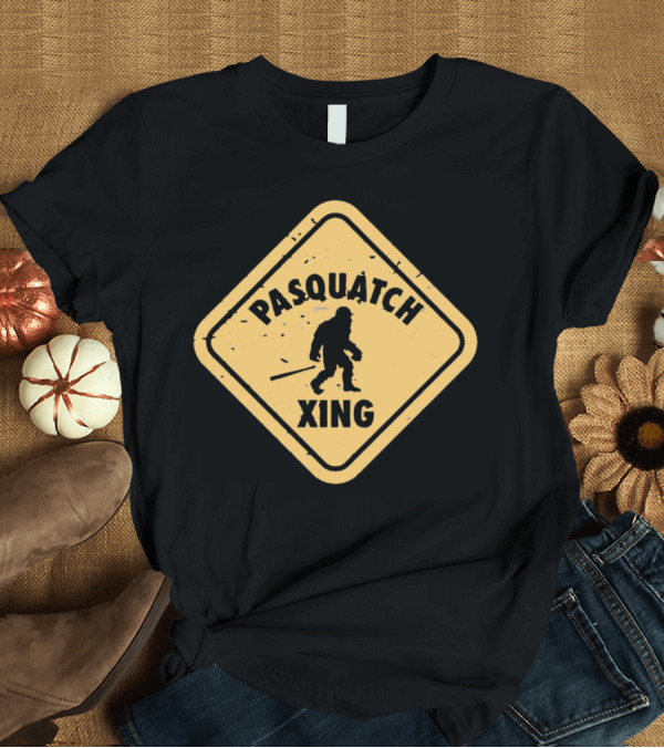 T-Shirt: Vinnie Pasquantino Pasquatch Xing Kansas City Royals Baseball Crossover T-Shirt Vinnie Pasquantino Pasquatch Xing Kansas City Royals Baseball Crossover T-Shirt