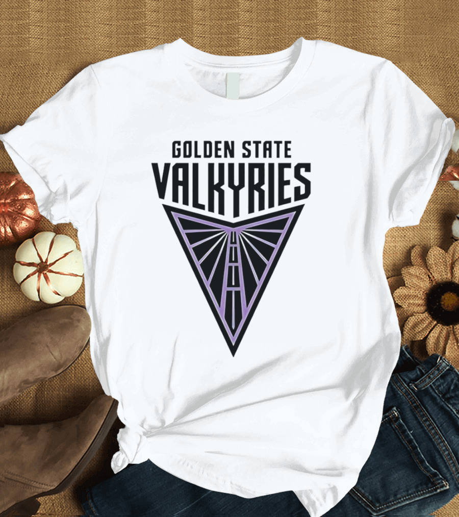 Golden State Valkyries Triangular Emblem in Black and Purple T-Shirt