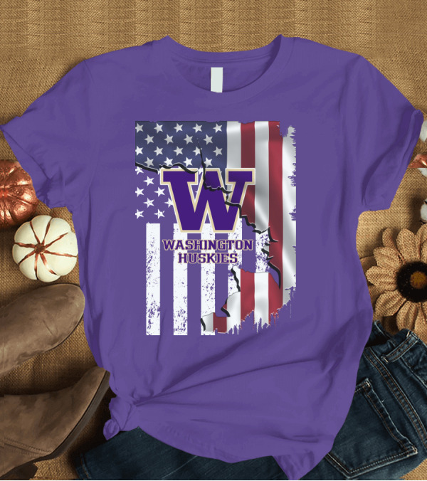 T-Shirt: Washington Huskies W Logo American Flag T-Shirt Washington Huskies W Logo American Flag T-Shirt