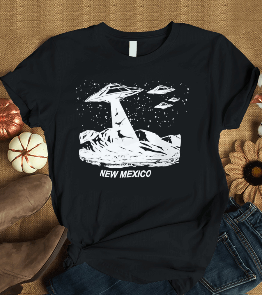 New Mexico UFOs and Aliens in Starry Sky Scene T-Shirt