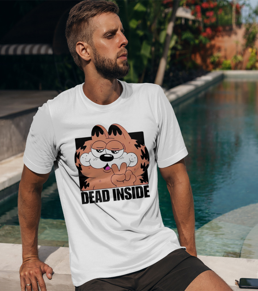 Garfield Dead Inside Peace Sign Iconic Meme T-Shirt