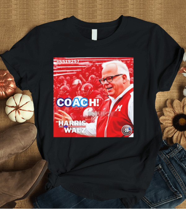 T-Shirt: Harris Walz 2024 Coach Walz Football M Team Red T-Shirt Harris Walz 2024 Coach Walz Football M Team Red T-Shirt