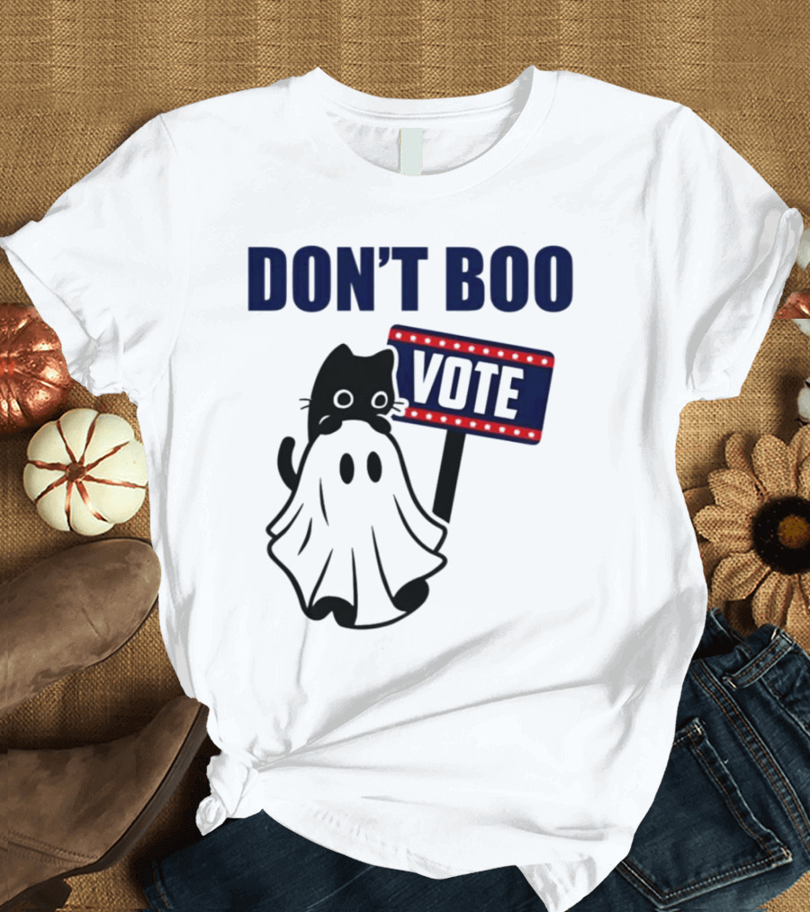 DON’T BOO VOTE 2024 Black Cat Ghost Holding Red White Blue Sign T-Shirt