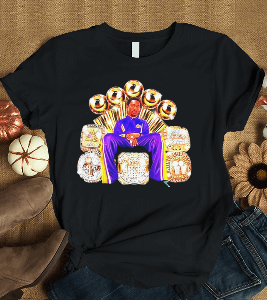 Kobe Bryant Lakers Championship Rings Trophy Throne T-Shirt