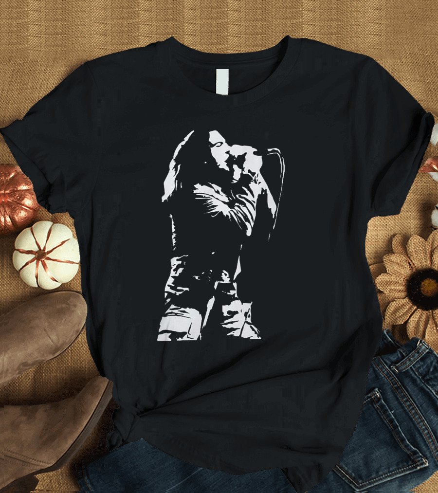 Eddie Vedder Pearl Jam Mic Performance T-Shirt