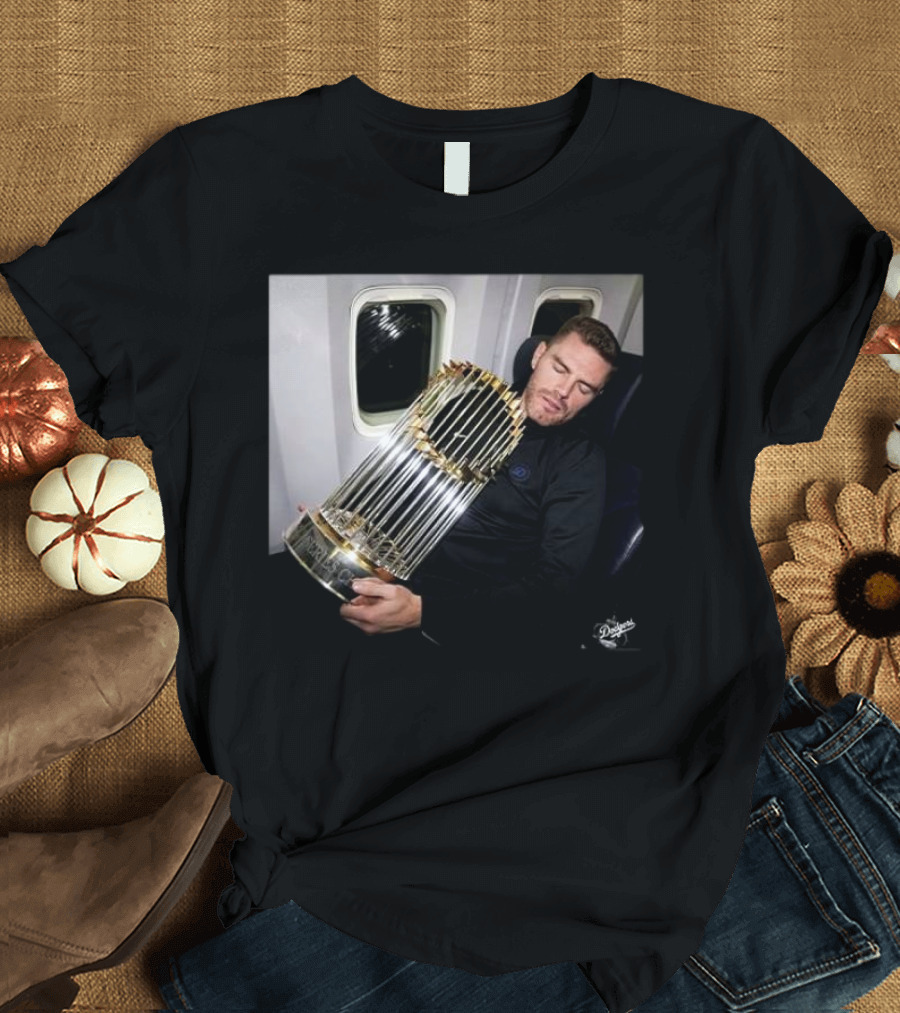Freddie Freeman Dodgers Sleeping with World Series Trophy Airplane Image T-Shirt