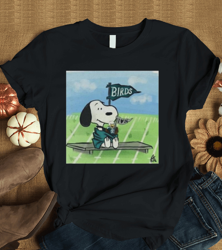 Snoopy Philadelphia Eagles Birds I Love Flag 26 Football T-Shirt