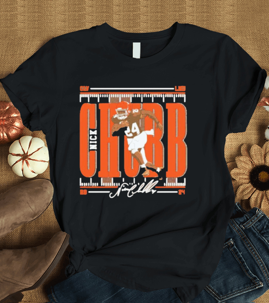 Nick Chubb Cleveland Browns Running Football Player 24 RB Signature T-Shirt
