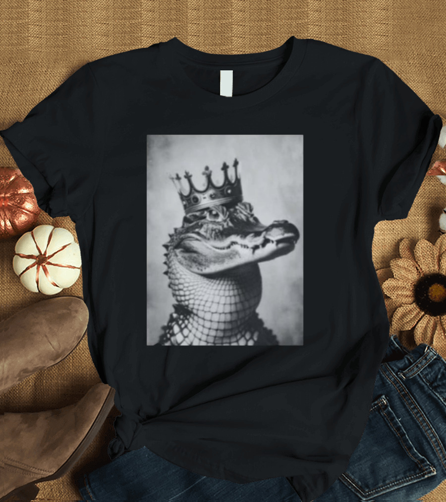Onspikes55 Wearing Alligator Crowned Majestic Reptile T-Shirt