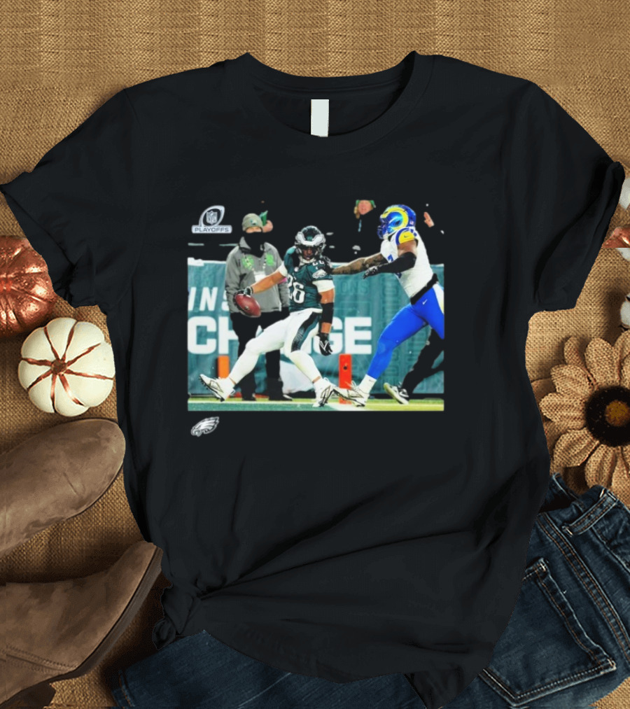 Philadelphia Eagles NFL Playoffs Divisional Round Action Scene with Saquon Barkley and Opponent T-Shirt