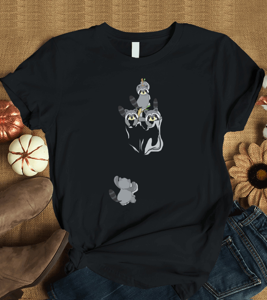 Raccoon Trio Climbing Pocket Adventure T-Shirt