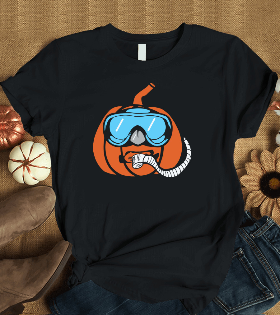 Scuba Pumpkin Halloween Snorkeling Mask T-Shirt