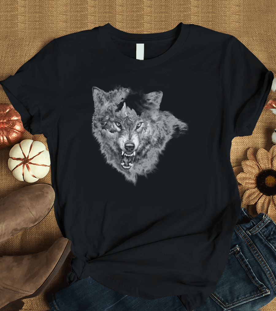 Mountain Wolf Wolves in Animal Wilderness T-Shirt