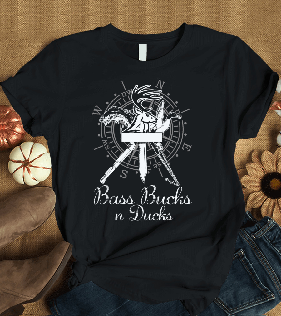Bass Bucks n Ducks Compass Hunting Hunter Fishing T-Shirt