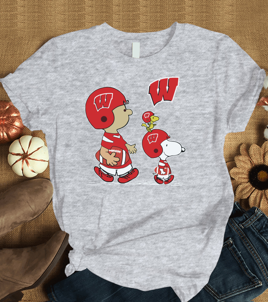 Wisconsin Badgers Snoopy Football Helmet Peanuts Characters Walking Together T-Shirt