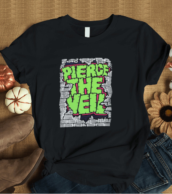 T-Shirt: Pierce the Veil Brick Wall Graffiti T-Shirt Pierce the Veil Brick Wall Graffiti T-Shirt