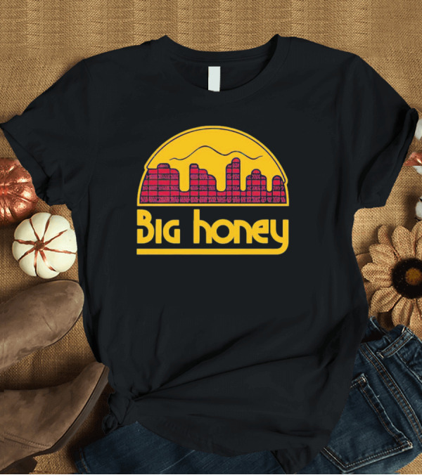 T-Shirt: Denver Nuggets Big Honey Retro Skyline T-Shirt Denver Nuggets Big Honey Retro Skyline T-Shirt