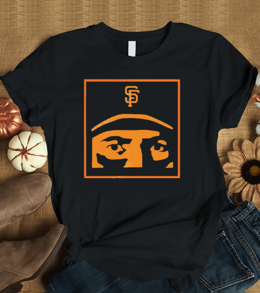San Francisco Giants Will Clark Thrill SF Logo Eyes T-Shirt