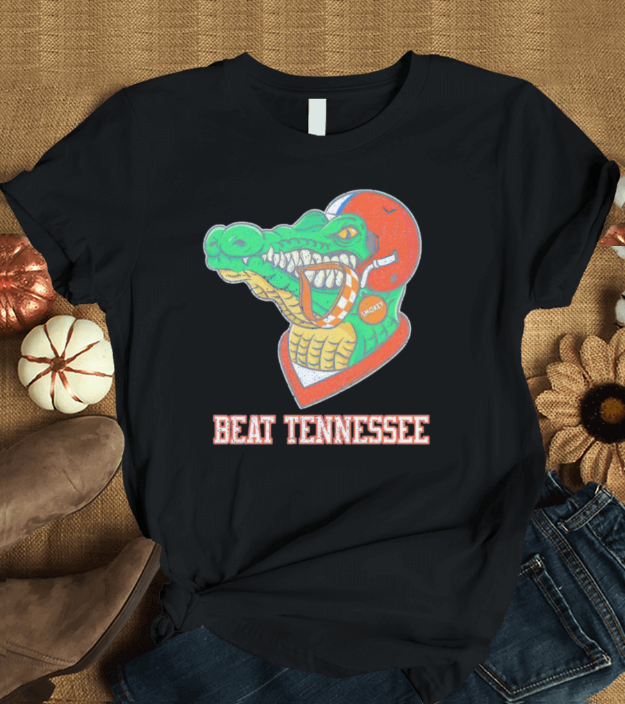 Beat Tennessee Florida Gators Football Smokey Helmet T-Shirt