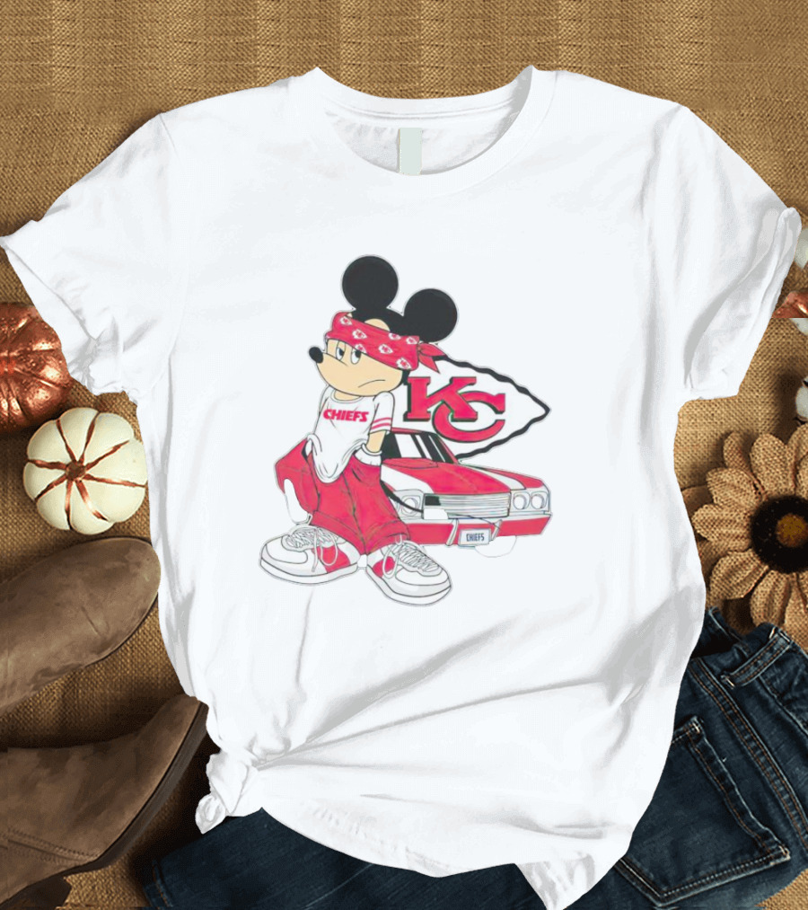 Mickey Mouse Chiefs KC Car Posing Kansas City Chiefs T-Shirt