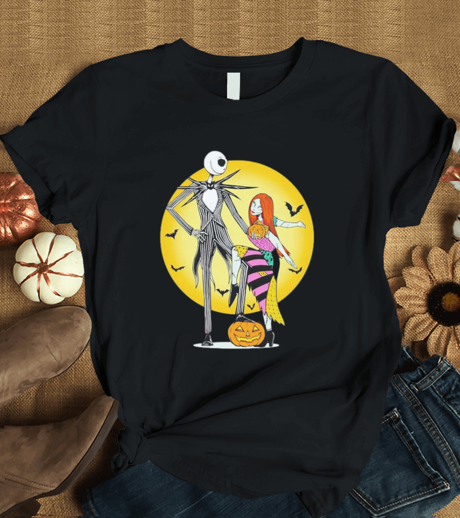 Jack and Sally Halloween Pumpkin Scene with Bats in The Nightmare Before Rumours T-Shirt
