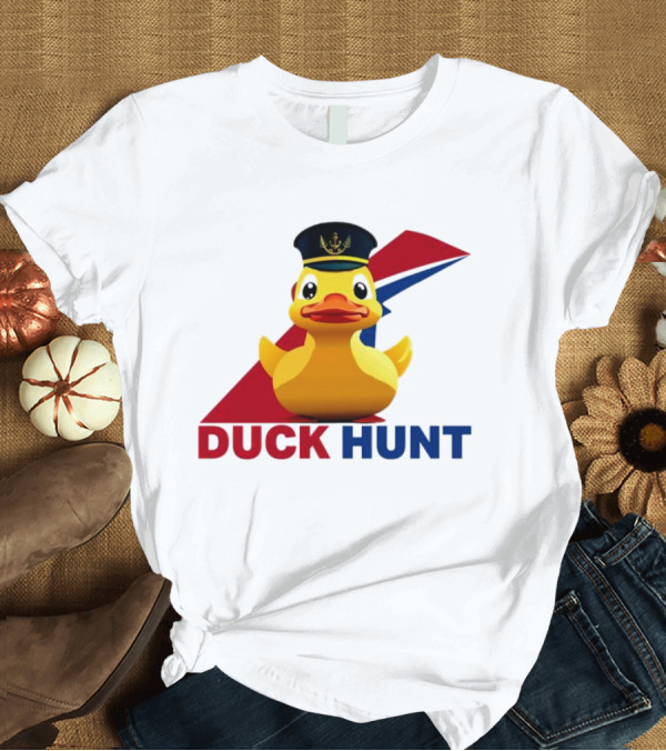 T-Shirt: Cruising Duck Hunt Captain Rubber Duck Navy T-Shirt Cruising Duck Hunt Captain Rubber Duck Navy T-Shirt