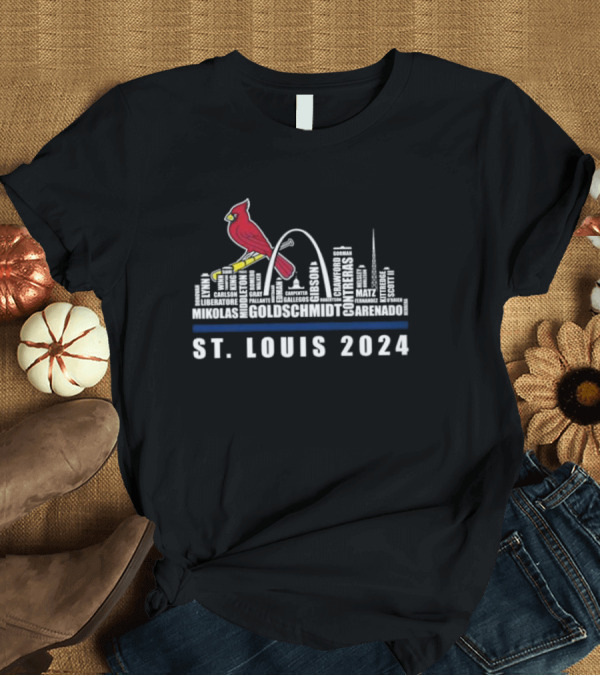 T-Shirt: St. Louis Cardinals 2024 Skyline Player Names Mikolas Goldschmidt Arenado T-Shirt St. Louis Cardinals 2024 Skyline Player Names Mikolas Goldschmidt Arenado T-Shirt